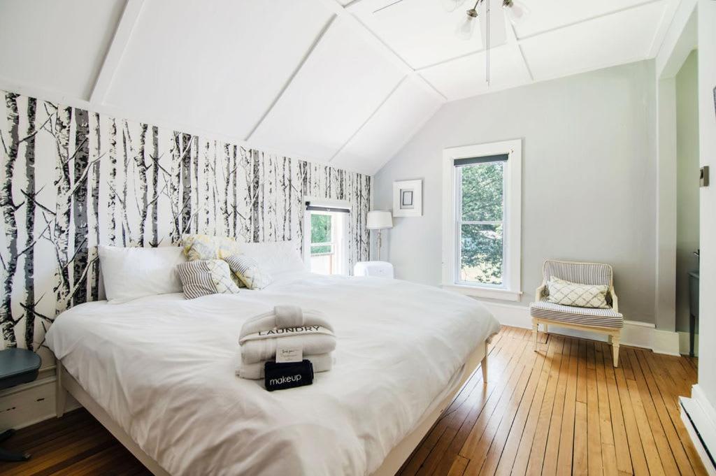 Mahaney Suite BW Boutique Hotel Central Lake Екстер'єр фото